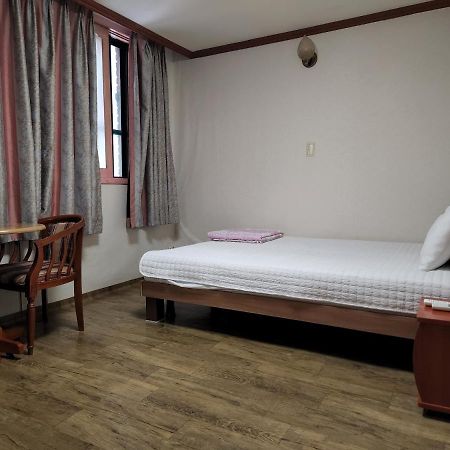 Daeho Motel Пусан Екстер'єр фото